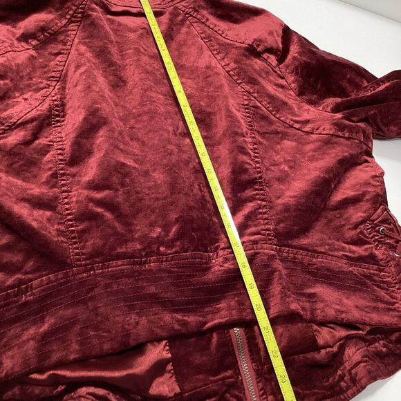 Torrid Red Velvet Jacket Velour Jacket Zip Front Laced Sides Laced Cuffs 2X - Picture 13 of 14
